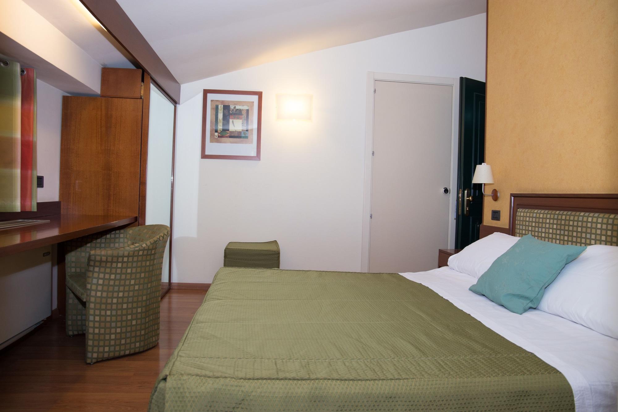 Hotel Montreal Ragusa Eksteriør billede