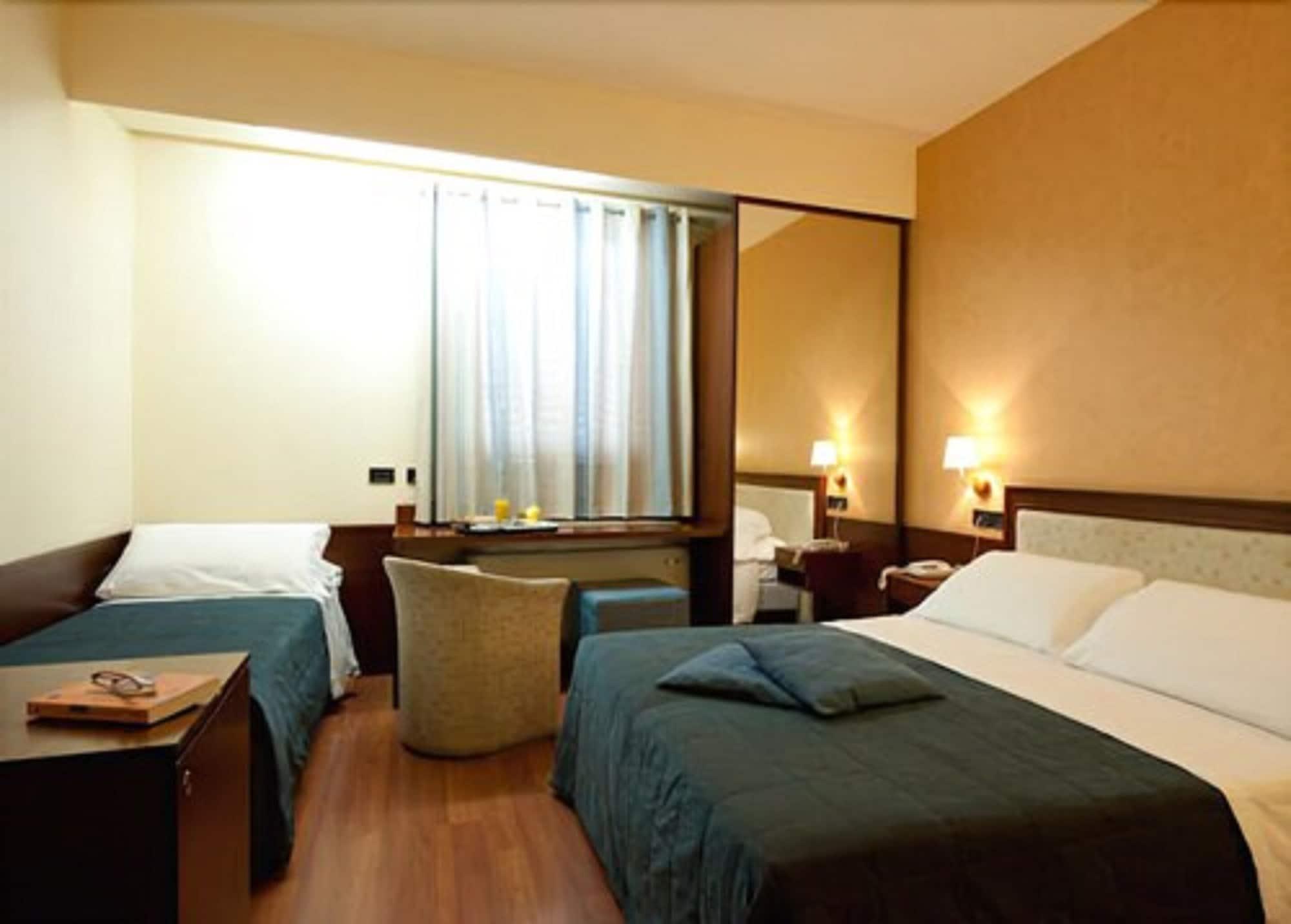 Hotel Montreal Ragusa Eksteriør billede