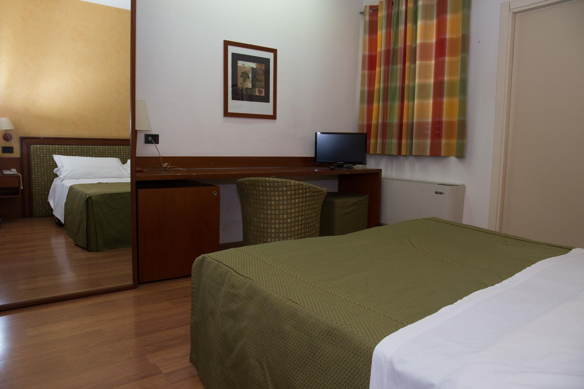 Hotel Montreal Ragusa Eksteriør billede