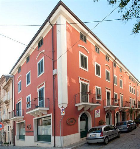 Hotel Montreal Ragusa Eksteriør billede